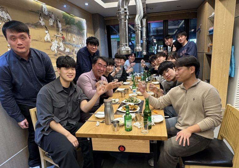 2025년 12월 연구실 회식
